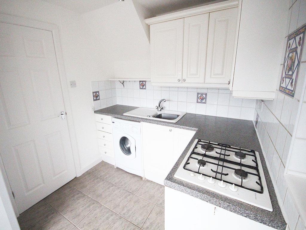 3 bedroom semi-detached house To Let in Barnoldswick - IMG_2972.jpg